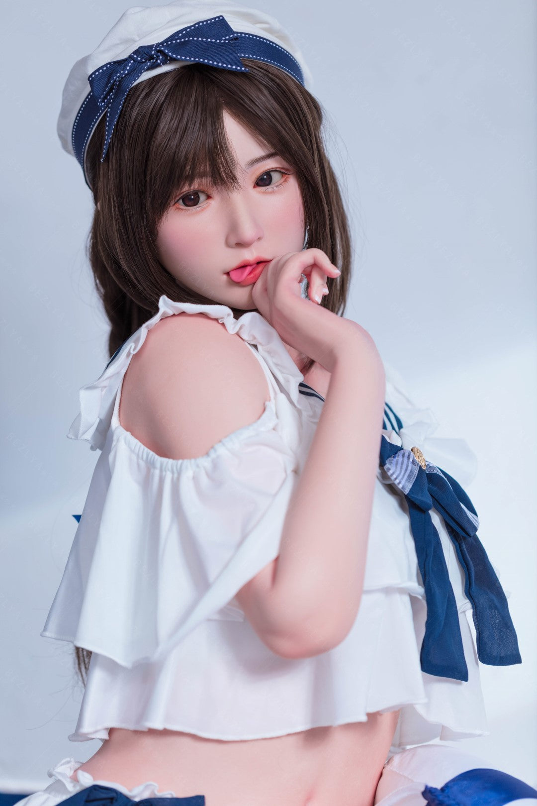 Platycodone poupée sexuelle (Bezlya Doll 160 cm bonnet C 2.1 Silicone)