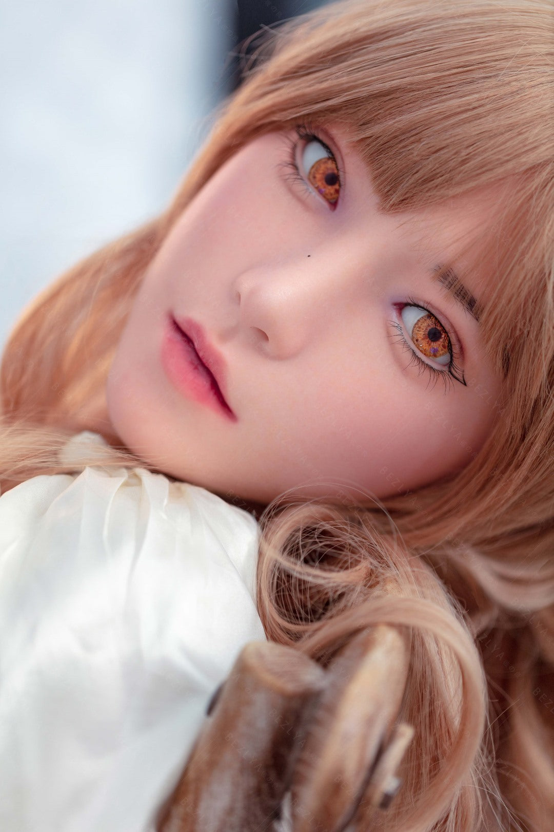 Iris poupée sexuelle (Bezlya Doll 160 cm bonnet C 2.1 Silicone)