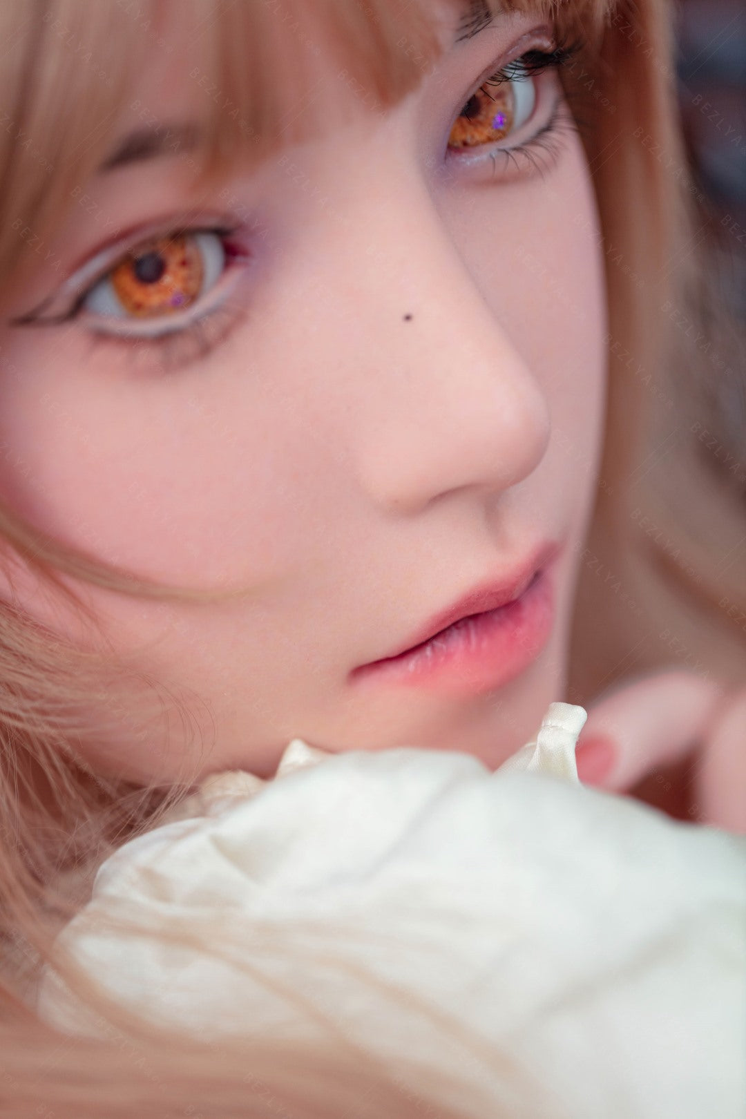 Iris poupée sexuelle (Bezlya Doll 160 cm bonnet C 2.1 Silicone)