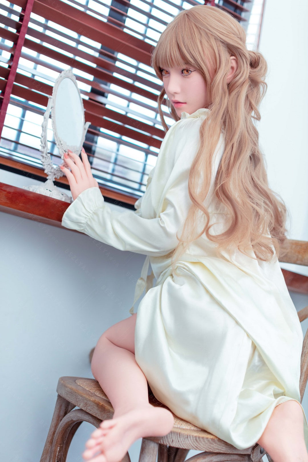 Iris poupée sexuelle (Bezlya Doll 160 cm bonnet C 2.1 Silicone)