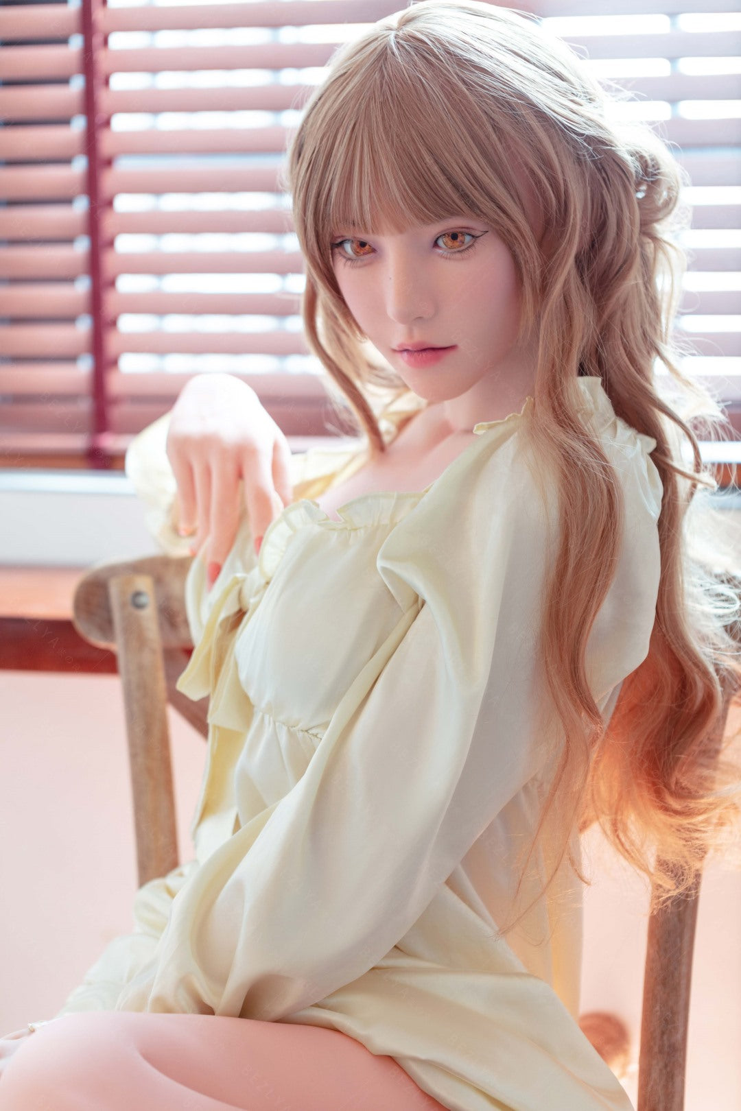 Iris poupée sexuelle (Bezlya Doll 160 cm bonnet C 2.1 Silicone)