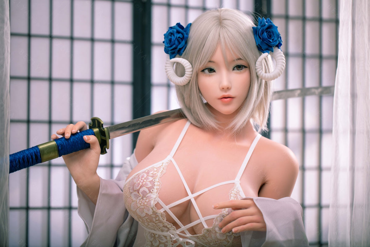 Cyrtenthère poupée sexuelle (Bezlya Doll 160 cm bonnet G 2.1 Silicone)