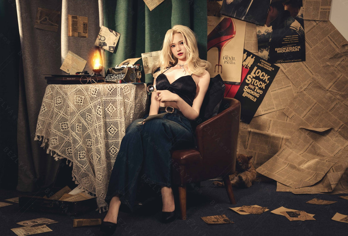 Hélianthe poupée sexuelle (Bezlya Doll 162 cm C-Cup 2.2U Silicone)