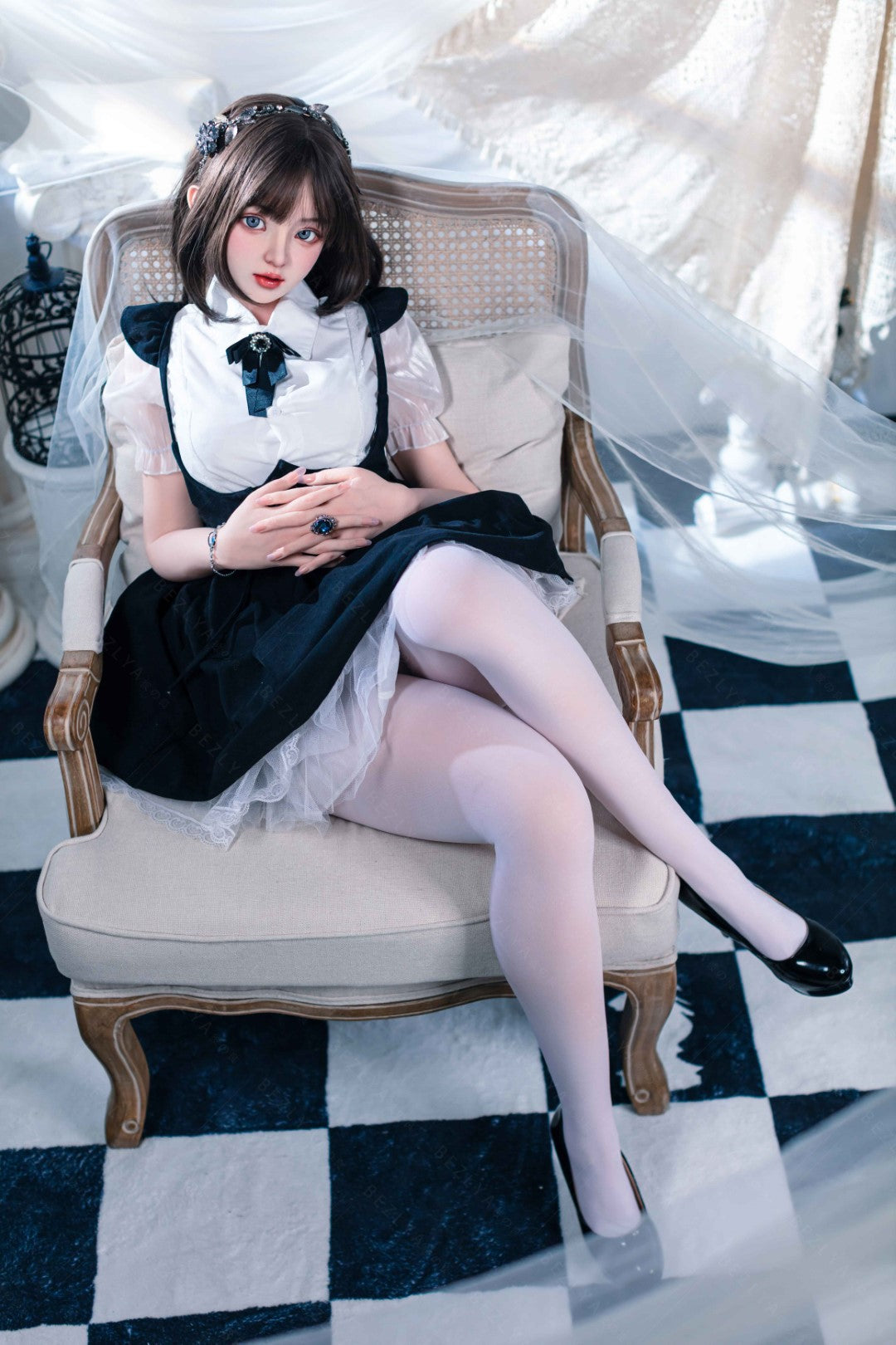 Convallarie poupée sexuelle (Bezlya Doll 155 cm bonnet B 2.1 Silicone)