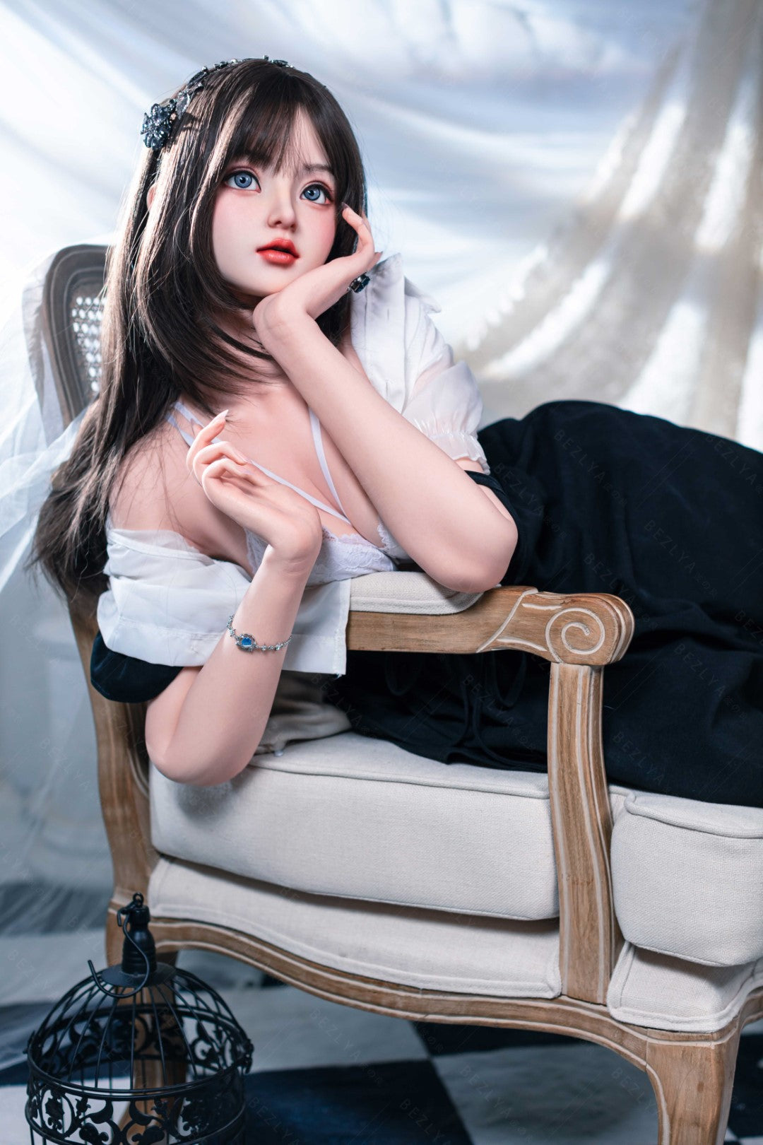 Convallarie poupée sexuelle (Bezlya Doll 155 cm bonnet B 2.1 Silicone)