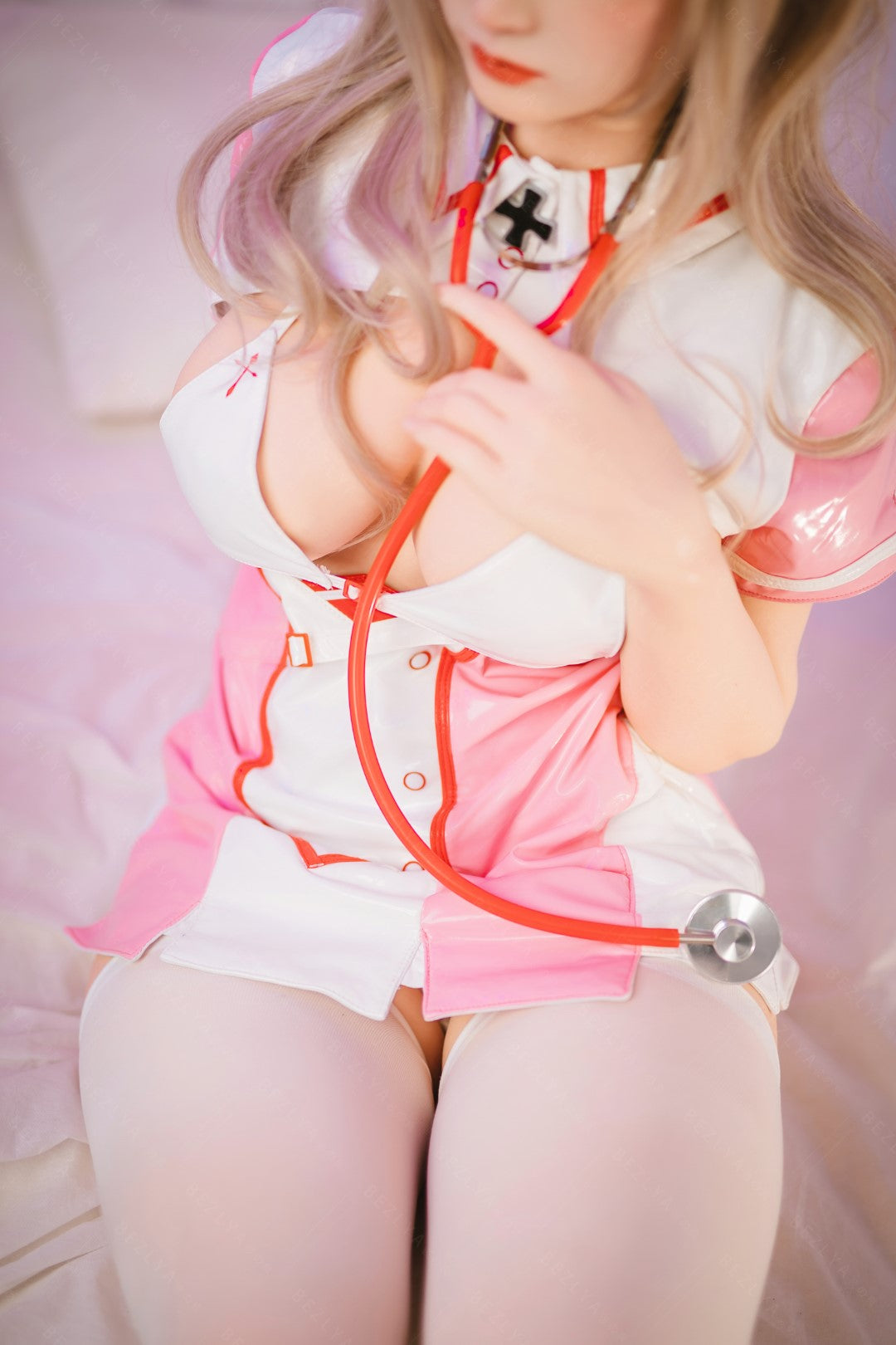 Platycodone poupée sexuelle (Bezlya Doll 155 cm E-cup 2.2CF Silicone)