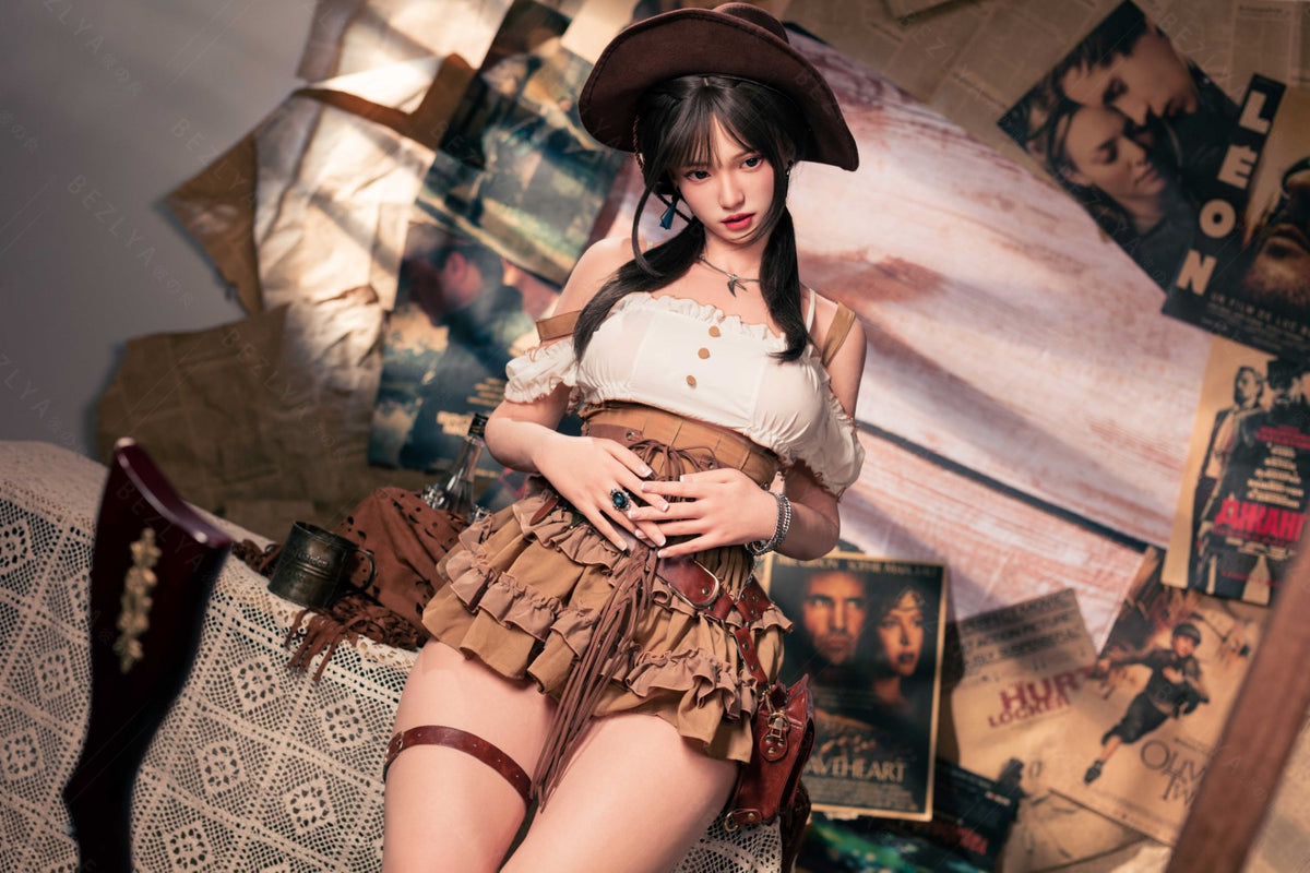 Hélianthe poupée sexuelle (Bezlya Doll 162 cm C-Cup 2.2U Silicone)