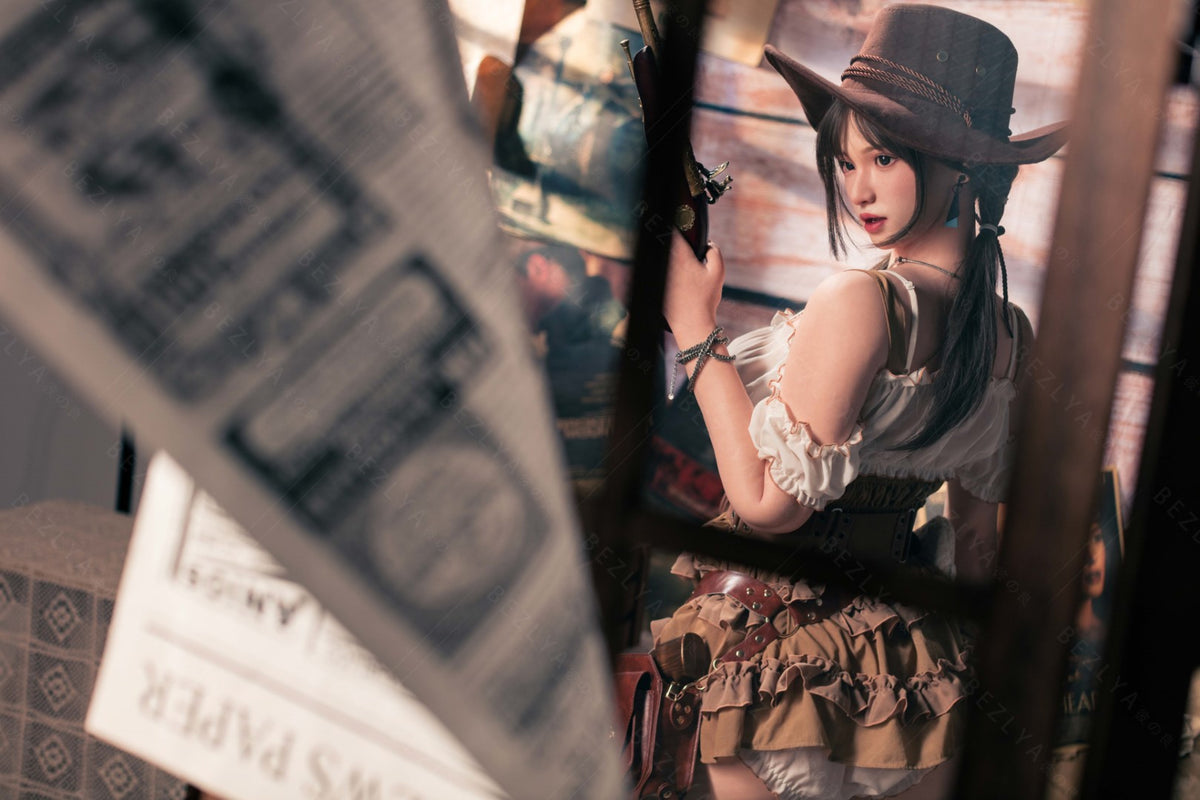 Hélianthe poupée sexuelle (Bezlya Doll 162 cm C-Cup 2.2U Silicone)