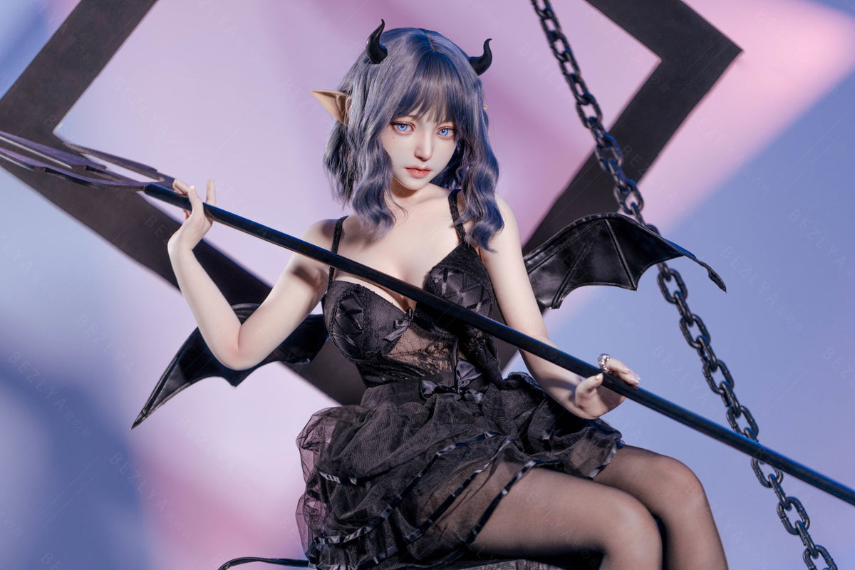 Campanule poupée sexuelle (Bezlya Doll 149 cm bonnet D 2.1 Silicone)