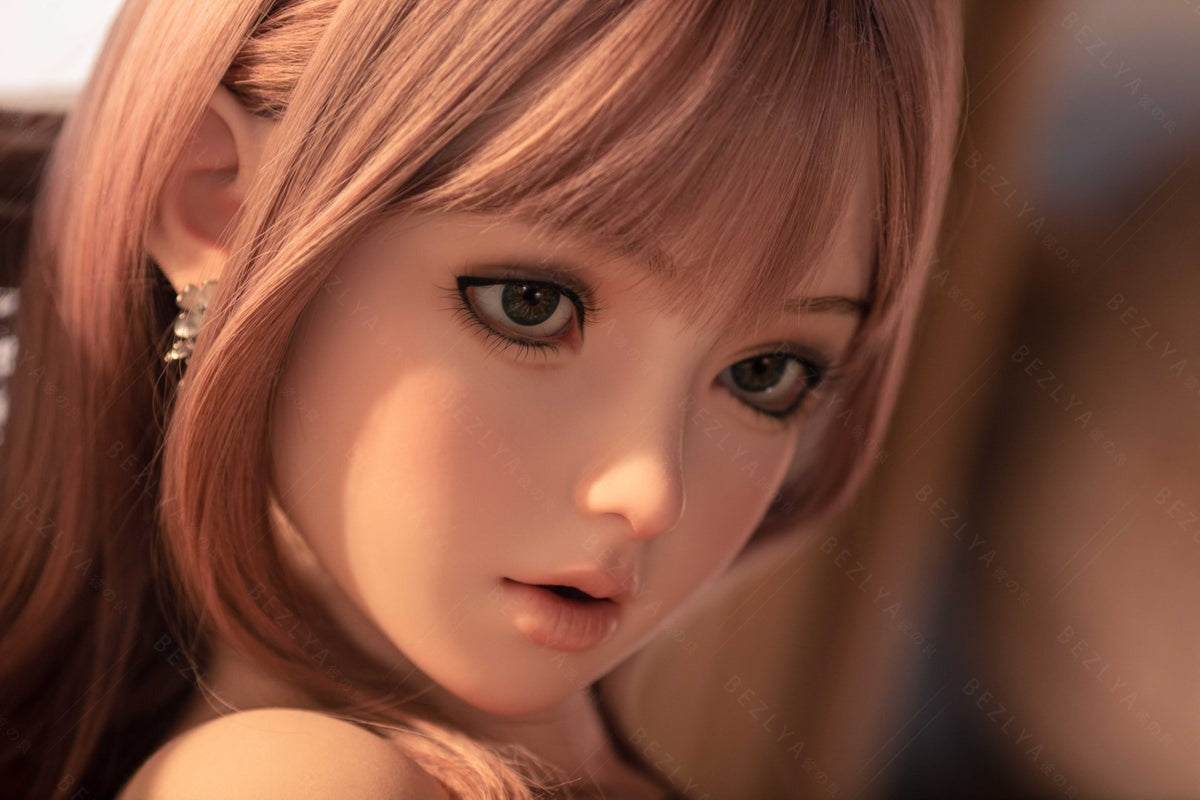 Convallarie poupée sexuelle (Bezlya Doll 149 cm bonnet D 2.2CF Silicone)