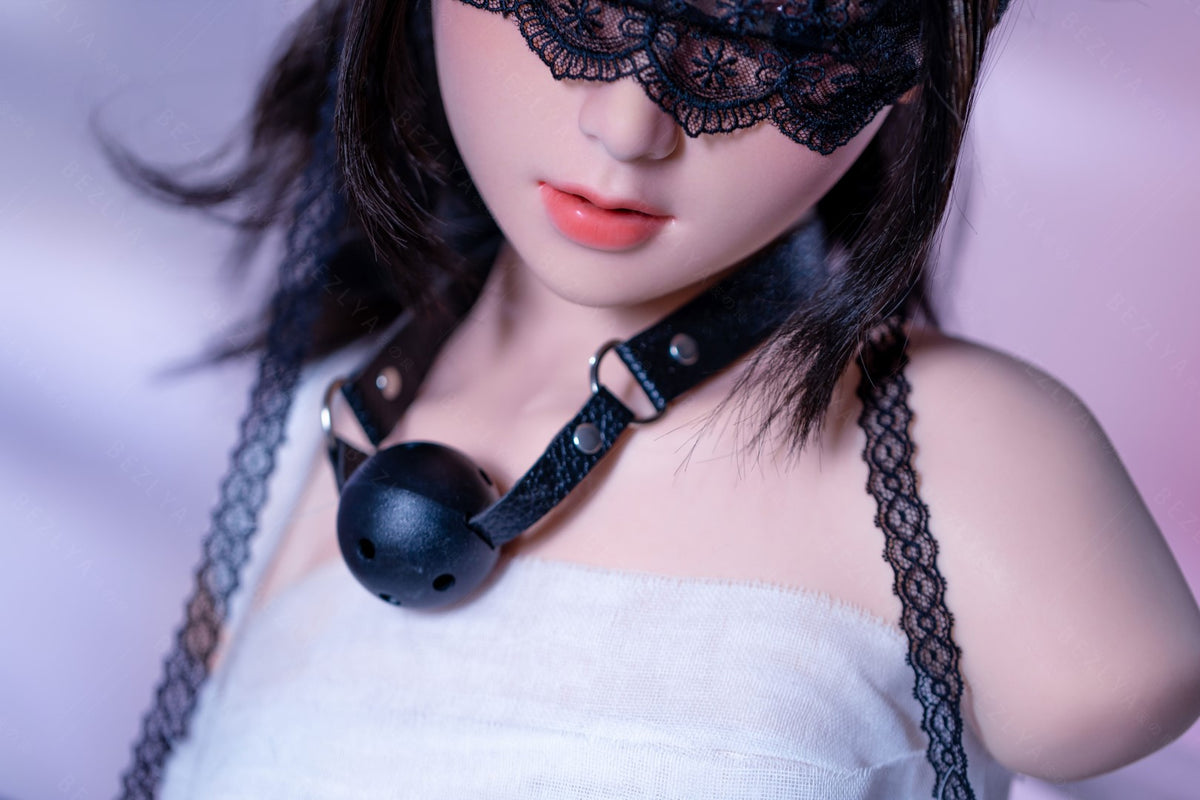 Torse de Convallaria poupée sexuelle (Bezlya Doll 77cm Une tasse 2.1 Silicone)