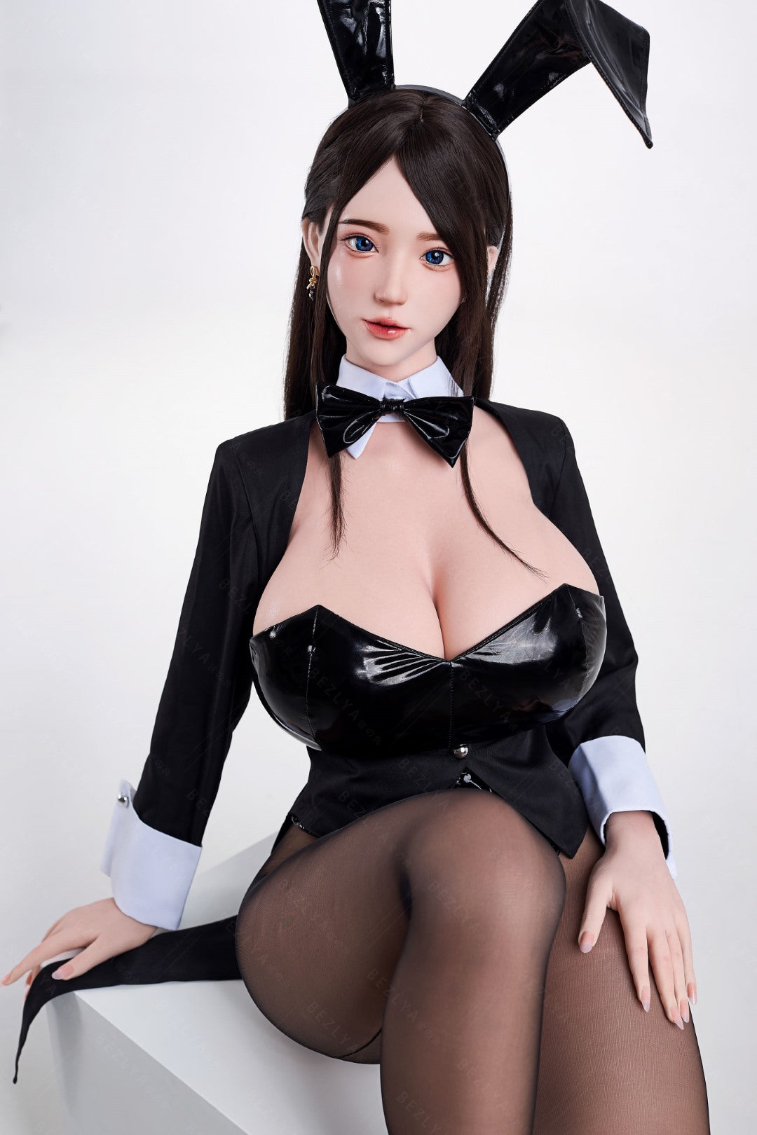 Yulania poupée sexuelle (Bezlya Doll 161 cm bonnet G 2.1 Silicone)