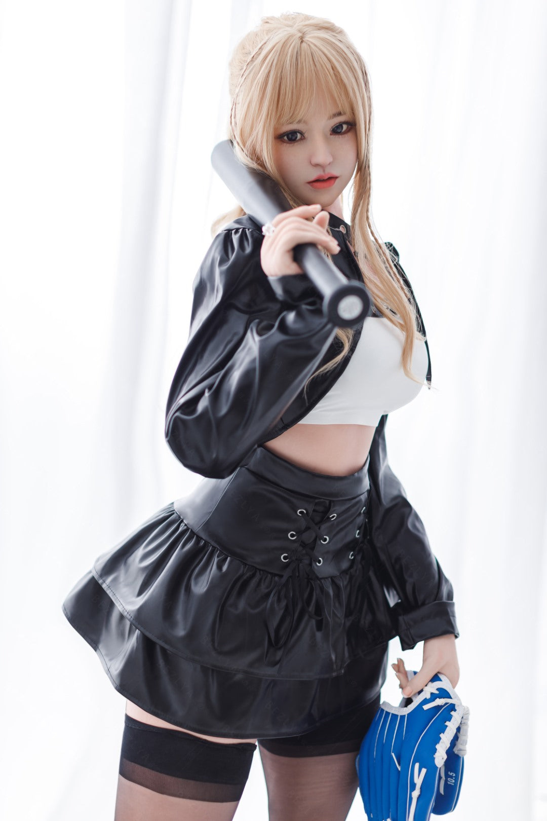 Hortensia poupée sexuelle (Bezlya Doll 156 cm bonnet B 2.1 Silicone)