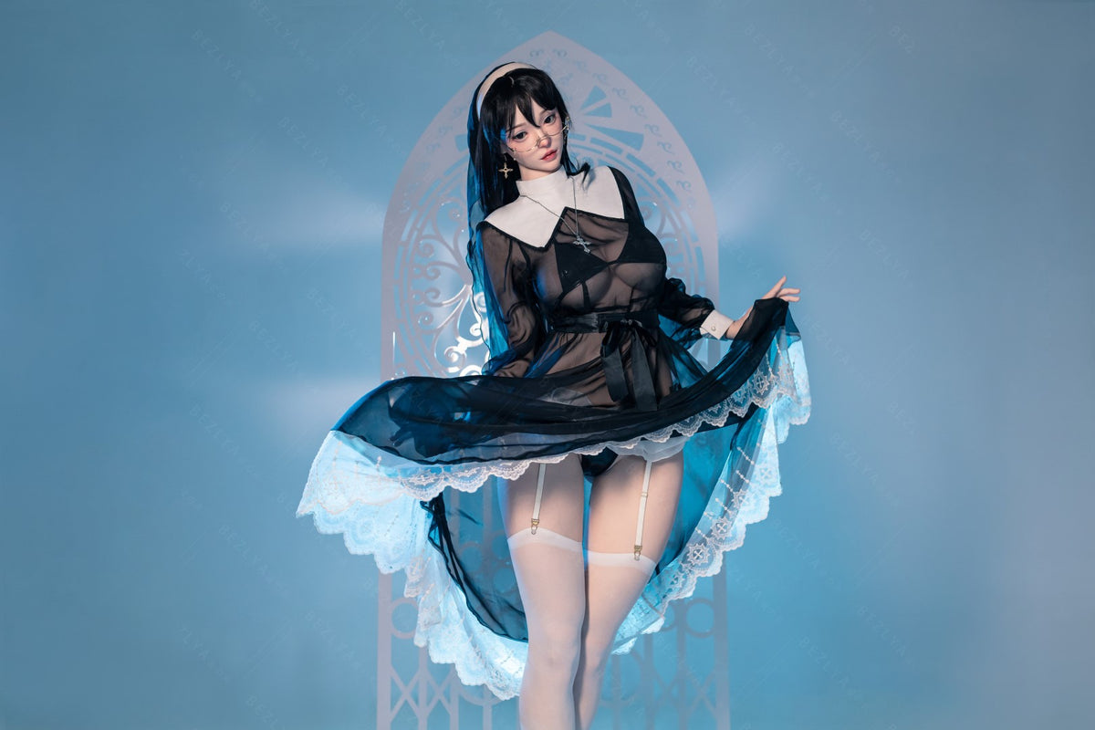 Albizia poupée sexuelle (Bezlya Doll 168 cm F bonnet 2.2U Silicone)