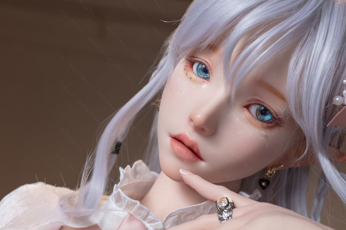 Calla poupée sexuelle (Bezlya Doll 155 cm E-cup 2.2CF Silicone)