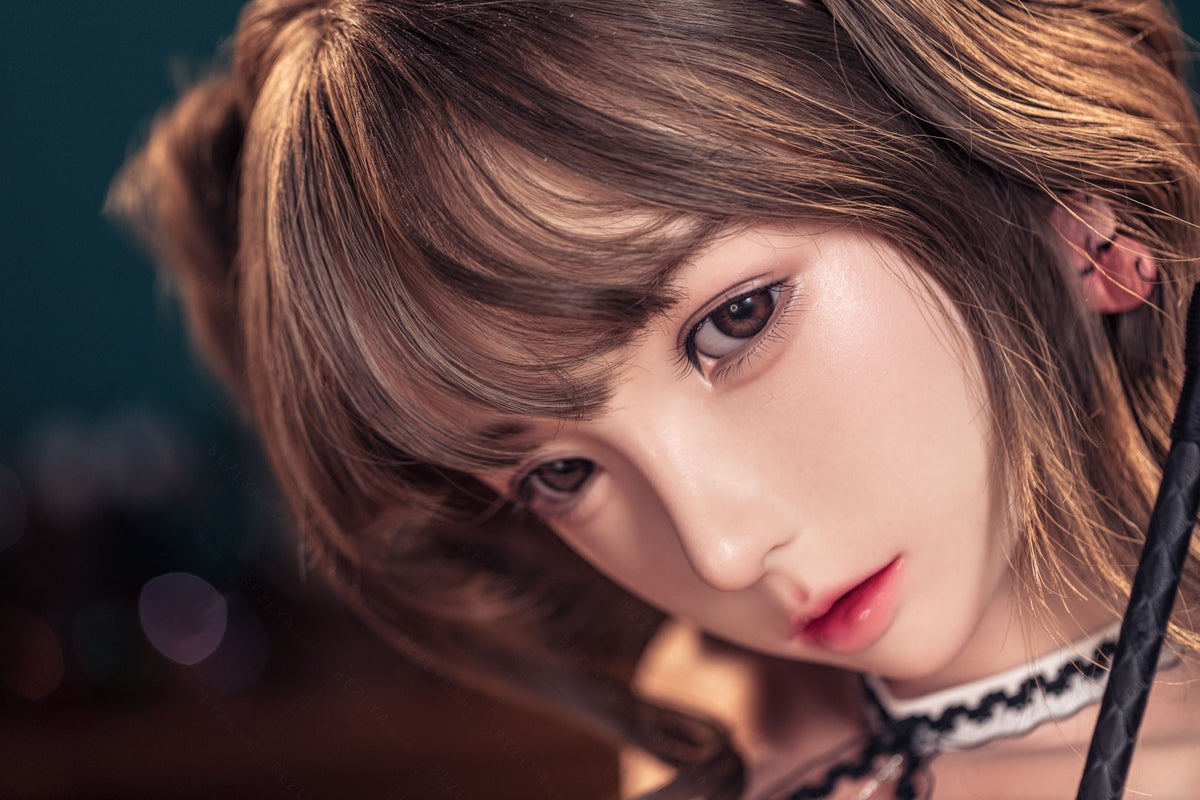 Chunmomo poupée sexuelle (Bezlya Doll 149 cm bonnet D 2.2CF Silicone)