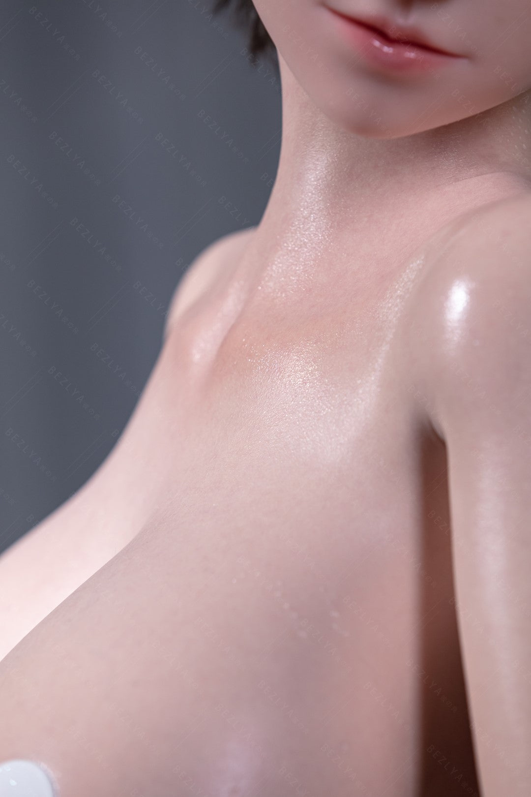 GuShiZhu poupée sexuelle (Bezlya Doll 157 cm F bonnet 2.2CF Silicone)