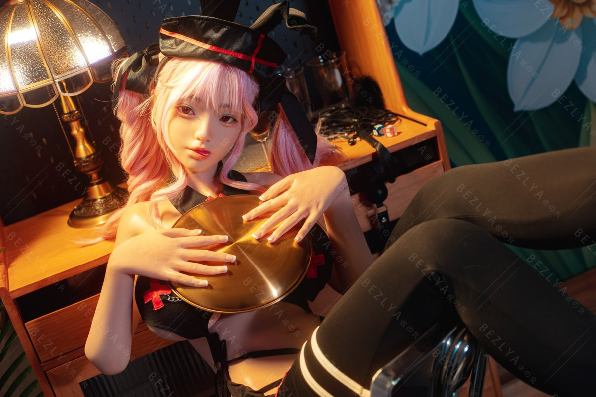 Blétilla poupée sexuelle (Bezlya Doll 157 cm F bonnet 2.2CF Silicone)