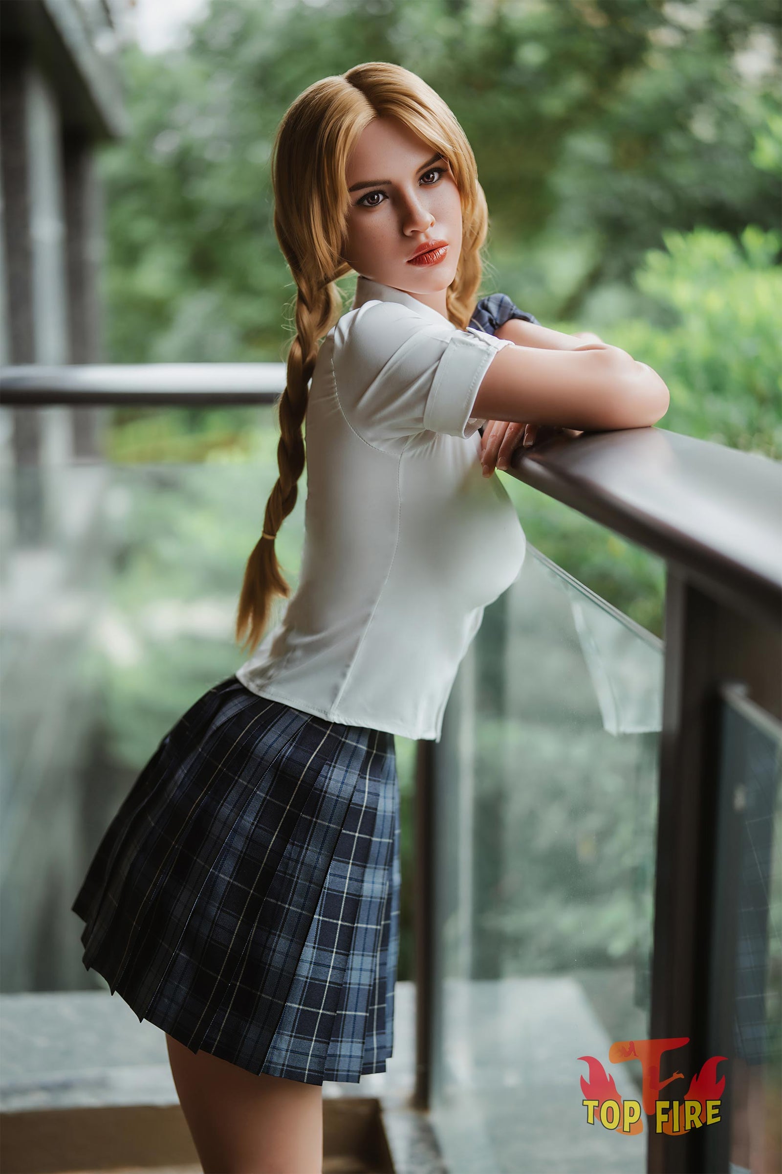 Chloé poupée sexuelle (Top Fire Doll 170 cm E-cup T24 Silicone)