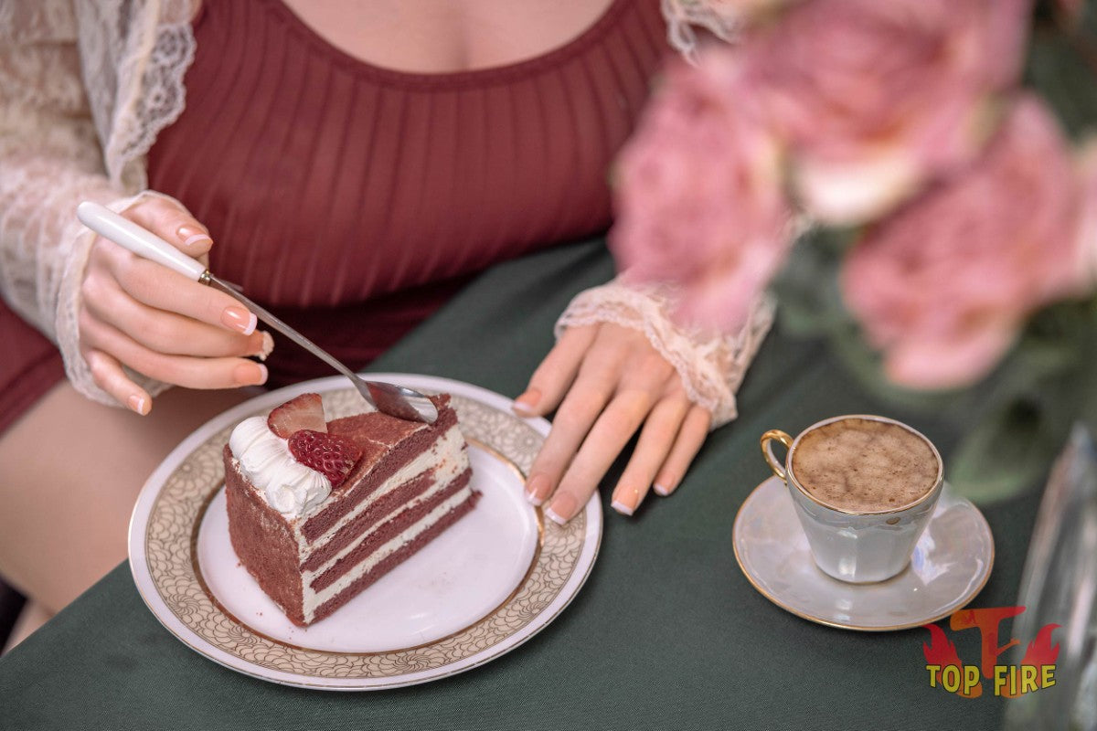 Violette poupée sexuelle (Top Fire Doll 174 cm bonnet G T63 Silicone)