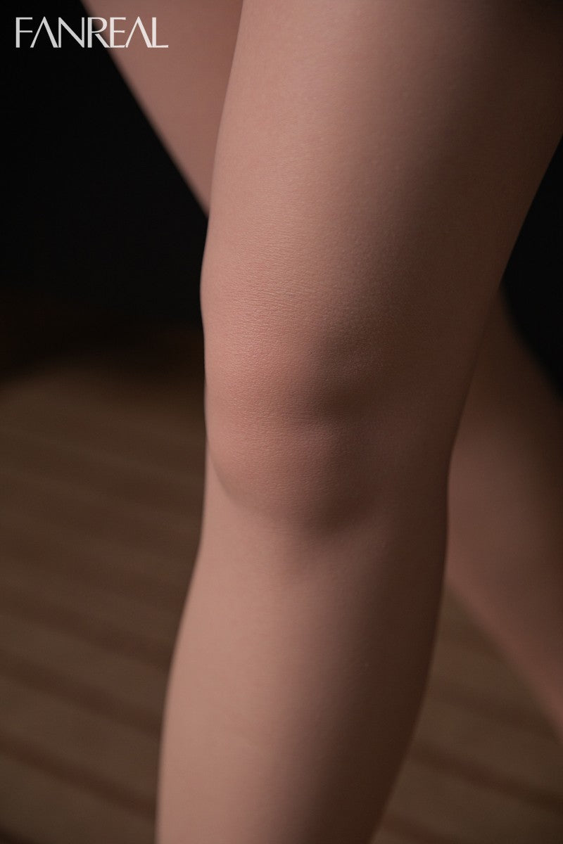 Nora poupée sexuelle (FanReal Doll Bonnet F 155 cm RST silicone)