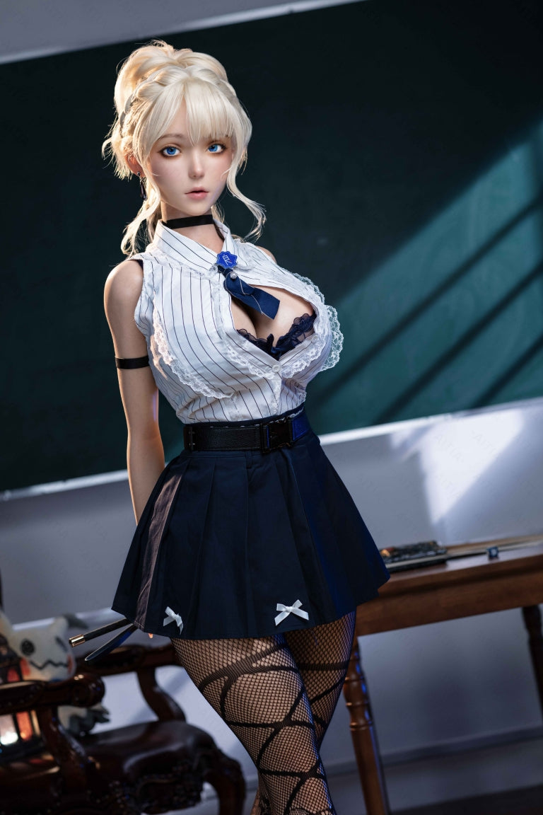 Violette poupée sexuelle (Poupée AITIA 157cm Bonnet F 2.2CF Silicone)