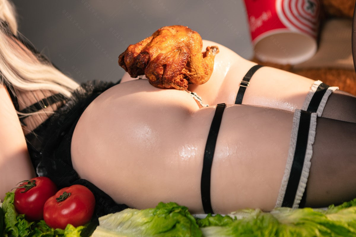 Calla poupée sexuelle (Bezlya Doll 157 cm F bonnet 2.2CF Silicone)