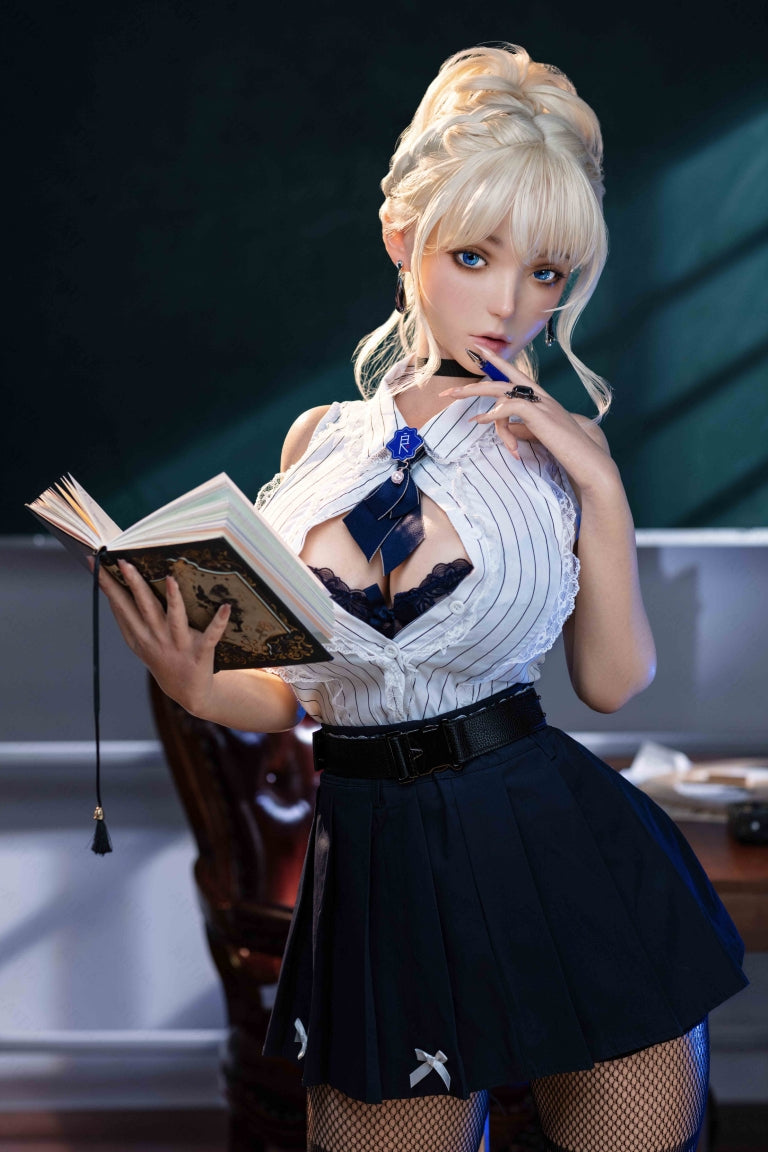 Violette poupée sexuelle (Poupée AITIA 157cm Bonnet F 2.2CF Silicone)