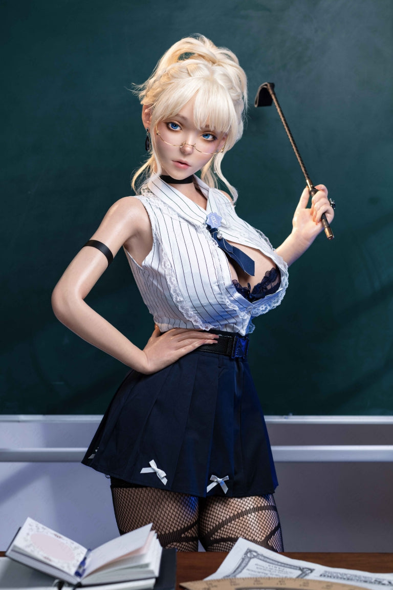 Violette poupée sexuelle (Poupée AITIA 157cm Bonnet F 2.2CF Silicone)