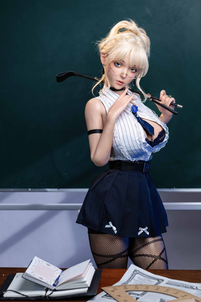 Violette poupée sexuelle (Poupée AITIA 157cm Bonnet F 2.2CF Silicone)