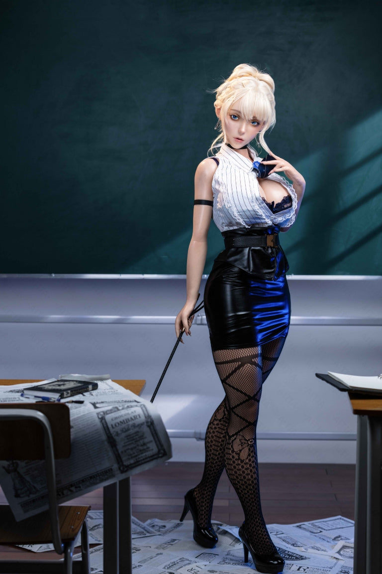 Violette poupée sexuelle (Poupée AITIA 157cm Bonnet F 2.2CF Silicone)