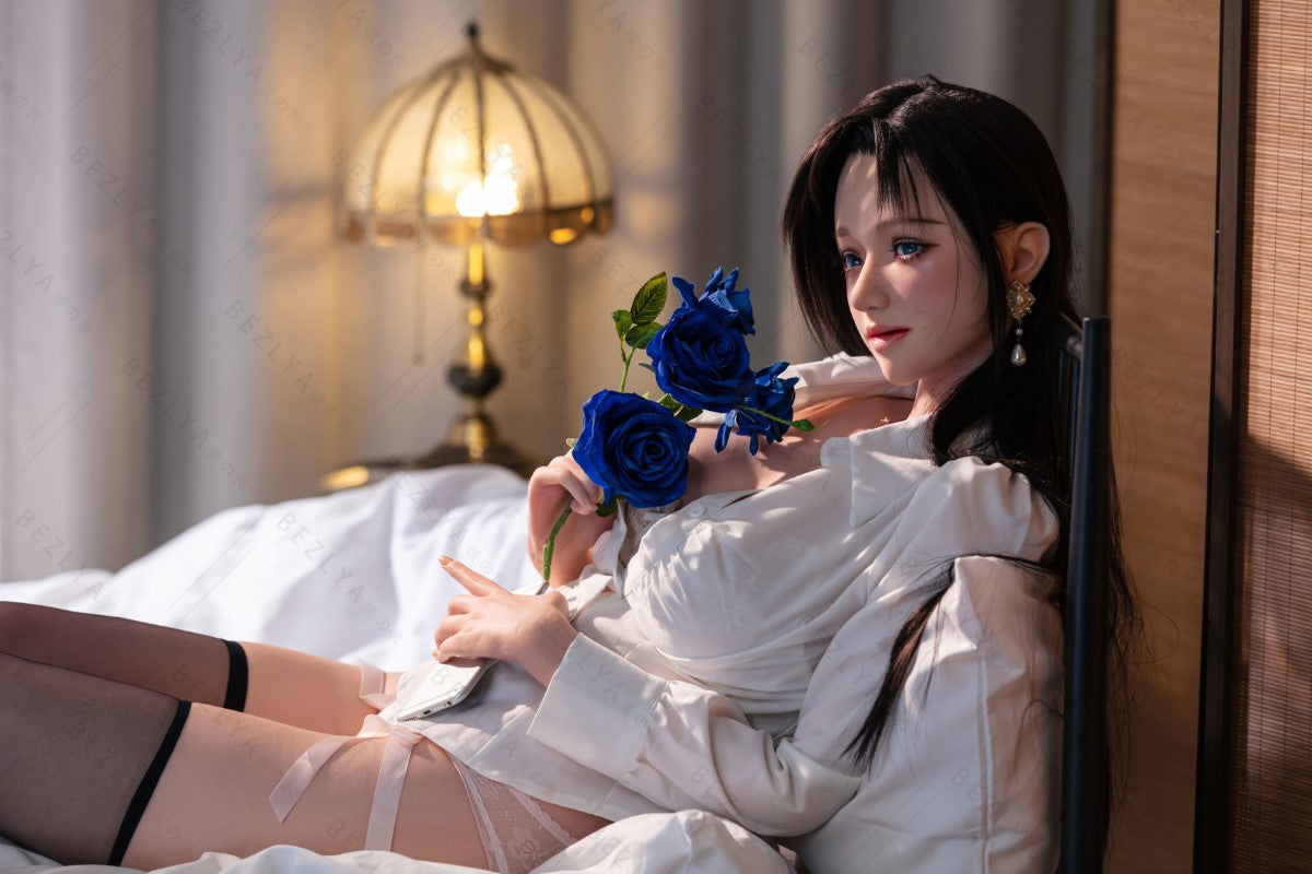 Durex Scarlett poupée sexuelle (Bezlya Doll 168 cm F bonnet 2.2U Silicone)