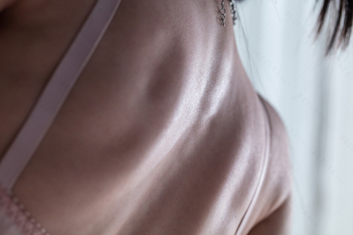 Durex Scarlett poupée sexuelle (Bezlya Doll 168cm F-Kupa 2.2U Silicone)