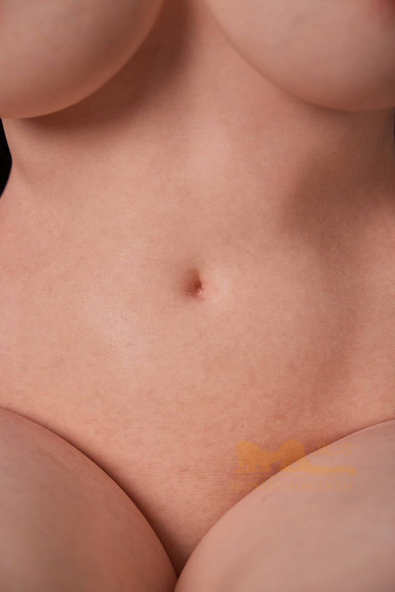 Yuna poupée sexuelle (Irontech Doll 153 cm (E-Kupa T1 Silicone)