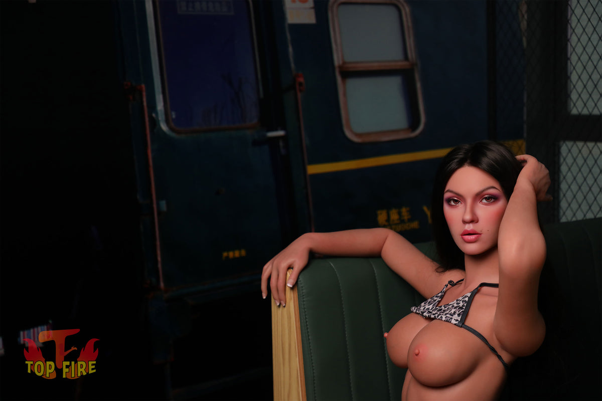 Écho poupée sexuelle (Top Fire Doll 165cm C-cup T14 Silicone)