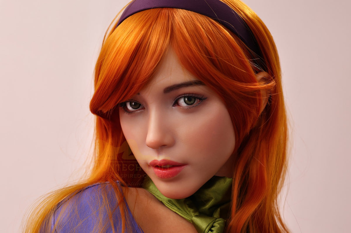 Daphné poupée sexuelle (Irontech Doll 167 cm (E-cup S42 Silicone)