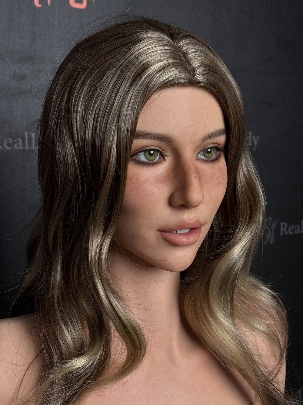 Nina poupée sexuelle (Real Lady 168 cm (E-Kupa R3 Silicone) EXPRESS