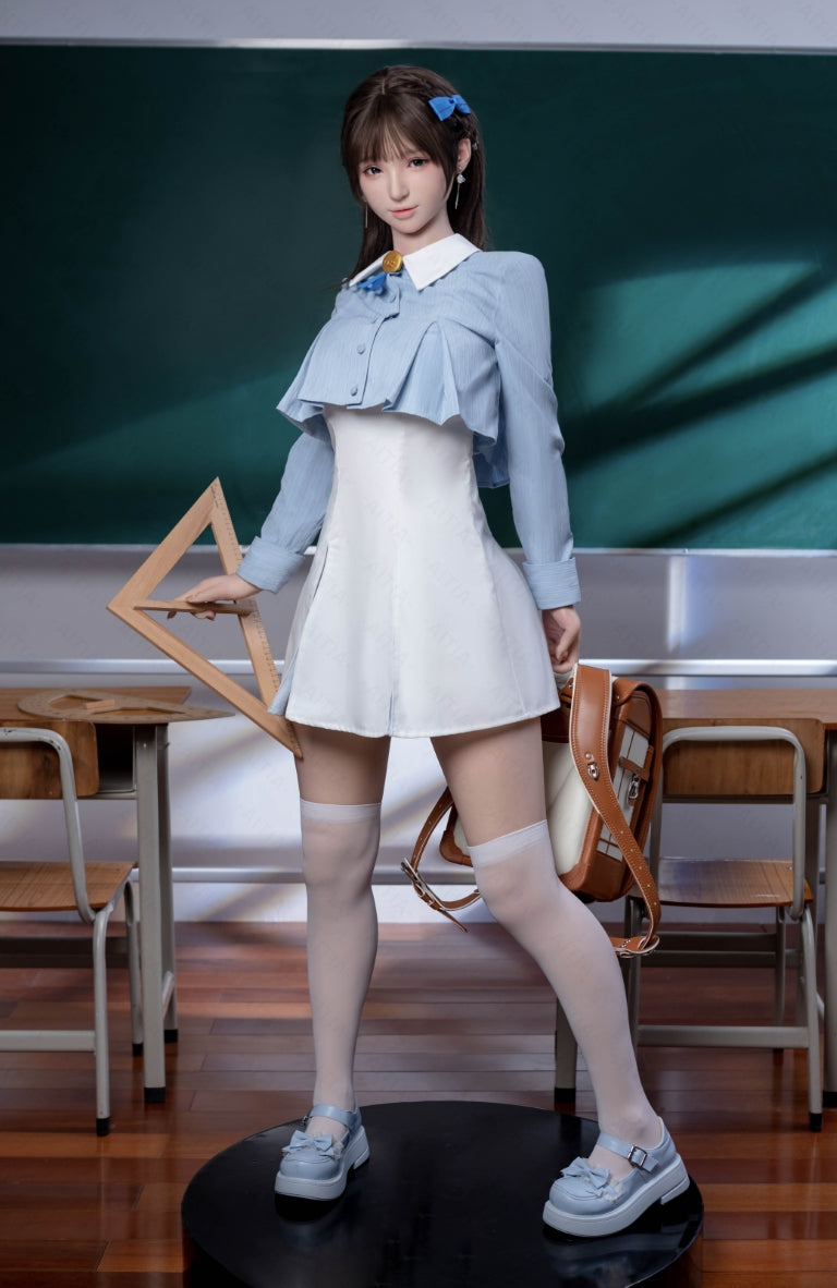 Yulania poupée sexuelle (Poupée AITIA 163cm E-cup 2.2 Silicone)