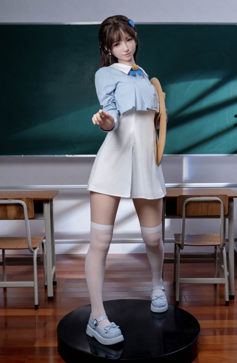 Yulania poupée sexuelle (Poupée AITIA 163cm E-cup 2.2 Silicone)