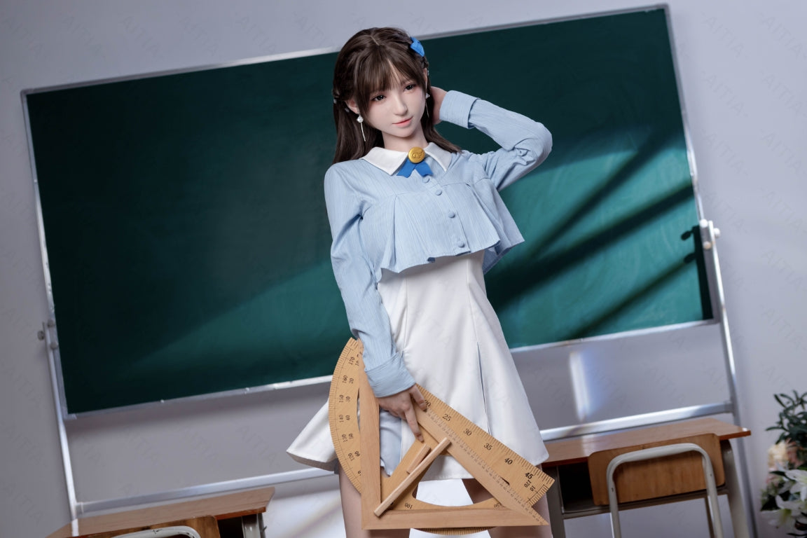 Yulania poupée sexuelle (Poupée AITIA 163cm E-cup 2.2 Silicone)