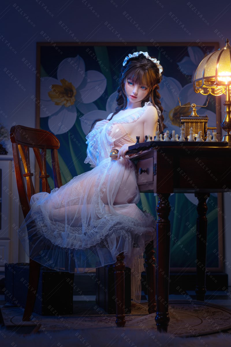 Campanule poupée sexuelle (Bezlya Doll 149 cm bonnet D 2.0 TPE+Silicone)