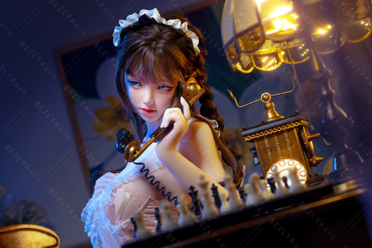 Campanule poupée sexuelle (Bezlya Doll 149 cm bonnet D 2.0 TPE+Silicone)