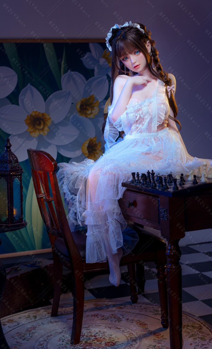 Campanule poupée sexuelle (Bezlya Doll 149 cm bonnet D 2.0 TPE+Silicone)