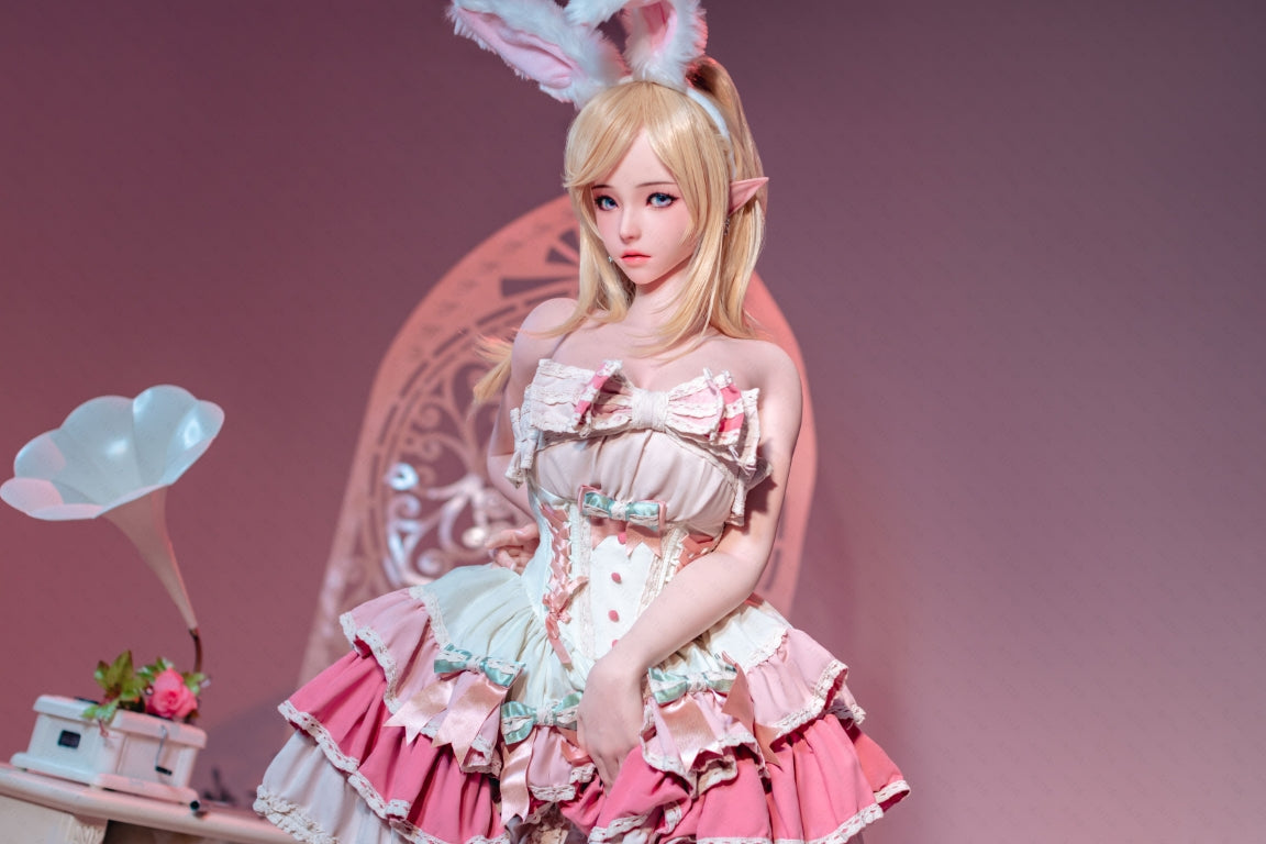 Blétilla poupée sexuelle (Poupée AITIA 155cm bonnet B 2.2 Silicone)