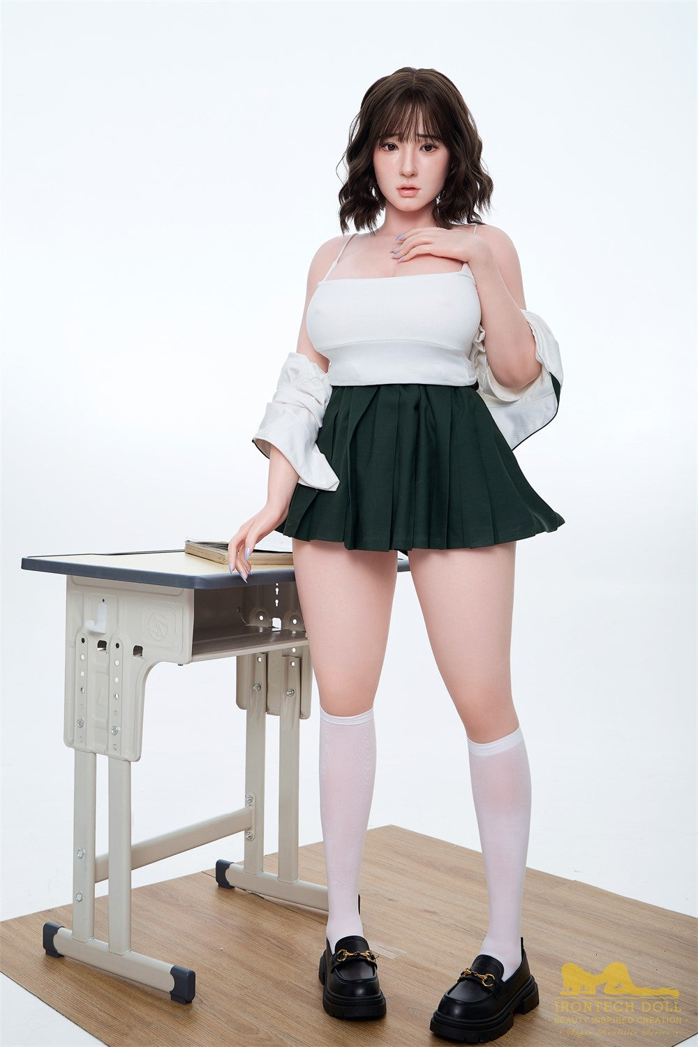 Betty Transexuelle poupée sexuelle (Irontech Doll 162 cm J-Kupa S7 (Silicone)