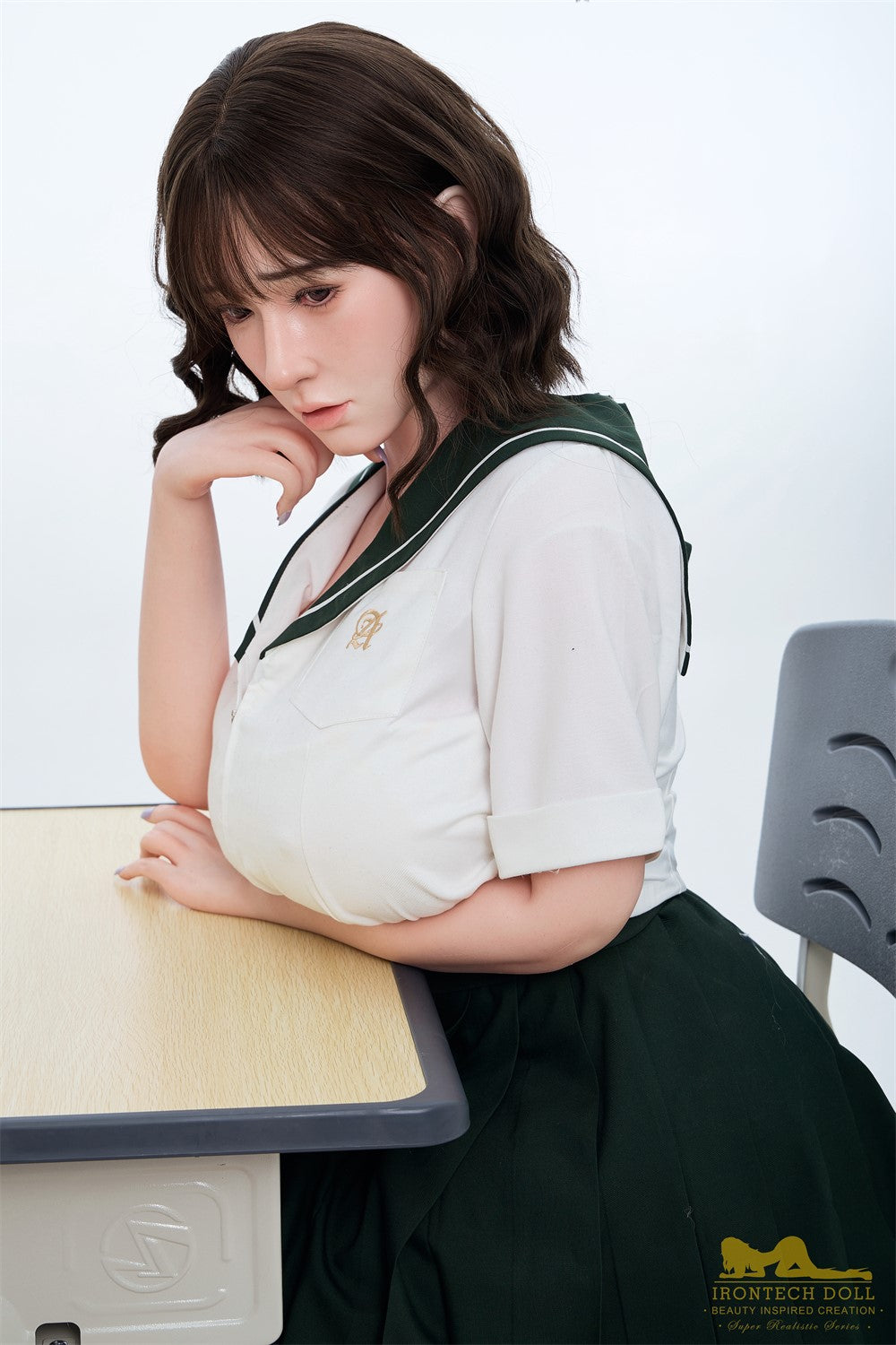 Betty Transexuelle poupée sexuelle (Irontech Doll 162 cm J-Kupa S7 (Silicone)