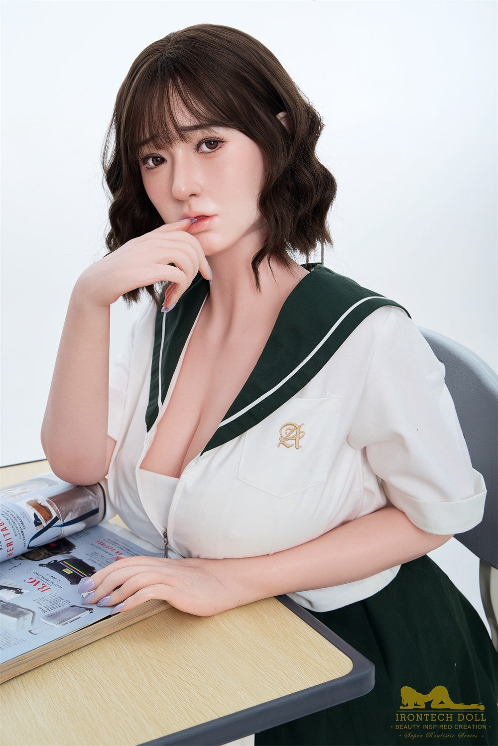 Betty Transexuelle poupée sexuelle (Irontech Doll 162 cm J-Kupa S7 (Silicone)