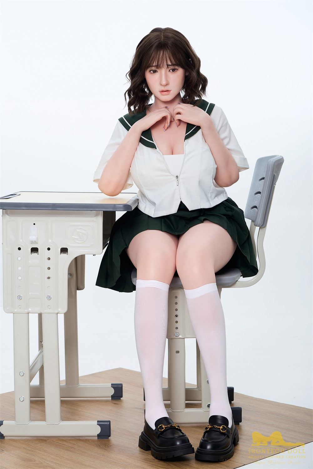 Betty Transexuelle poupée sexuelle (Irontech Doll 162 cm J-Kupa S7 (Silicone)