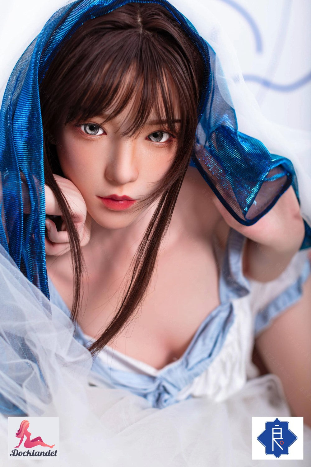 Iris poupée sexuelle (Bezlya Doll 150 cm bonnet B 2.1 Silicone)