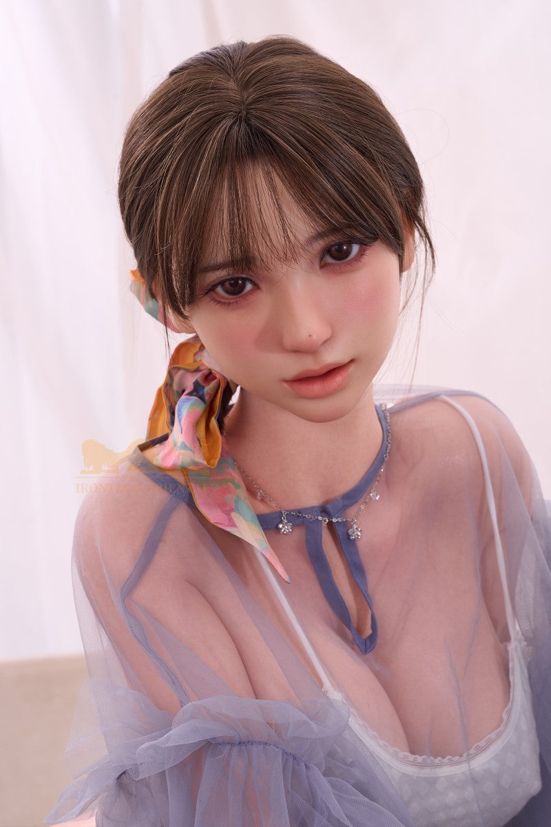 Minou poupée sexuelle (Irontech Doll 161cm Bonnet D S32 Silicone)